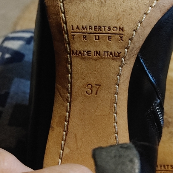 Lambertson Truex Black Leather.Booties Sz.37. 6.5 made in Italy - Picture 4 of 9